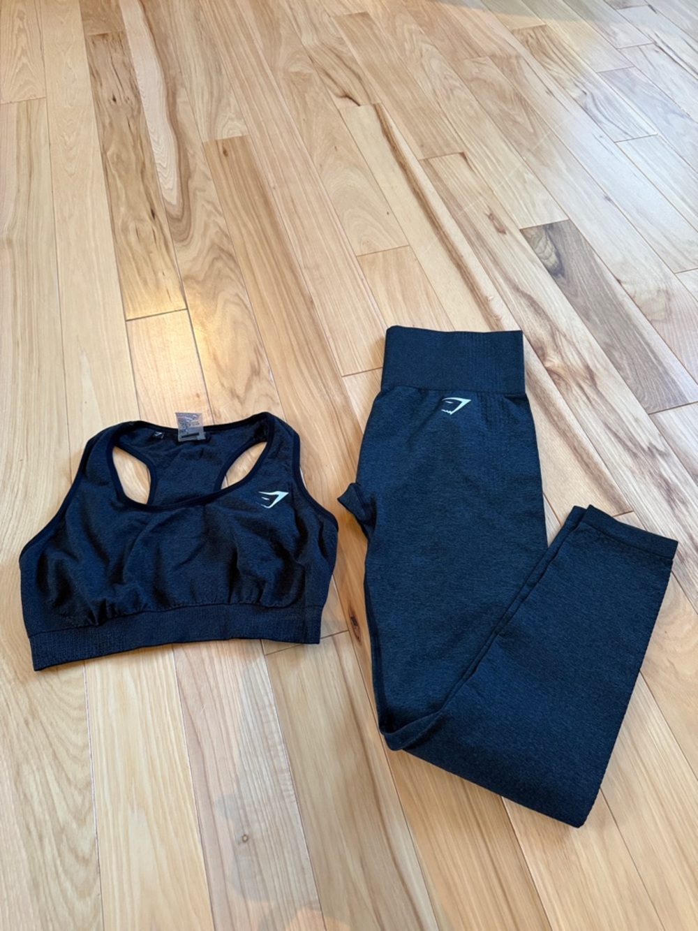 Gymshark Black Active Seamless Sports Bra + Leggings Set